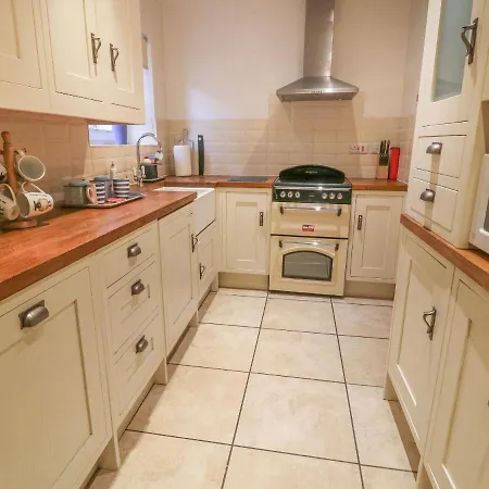 Сasa de vacaciones Bridge House